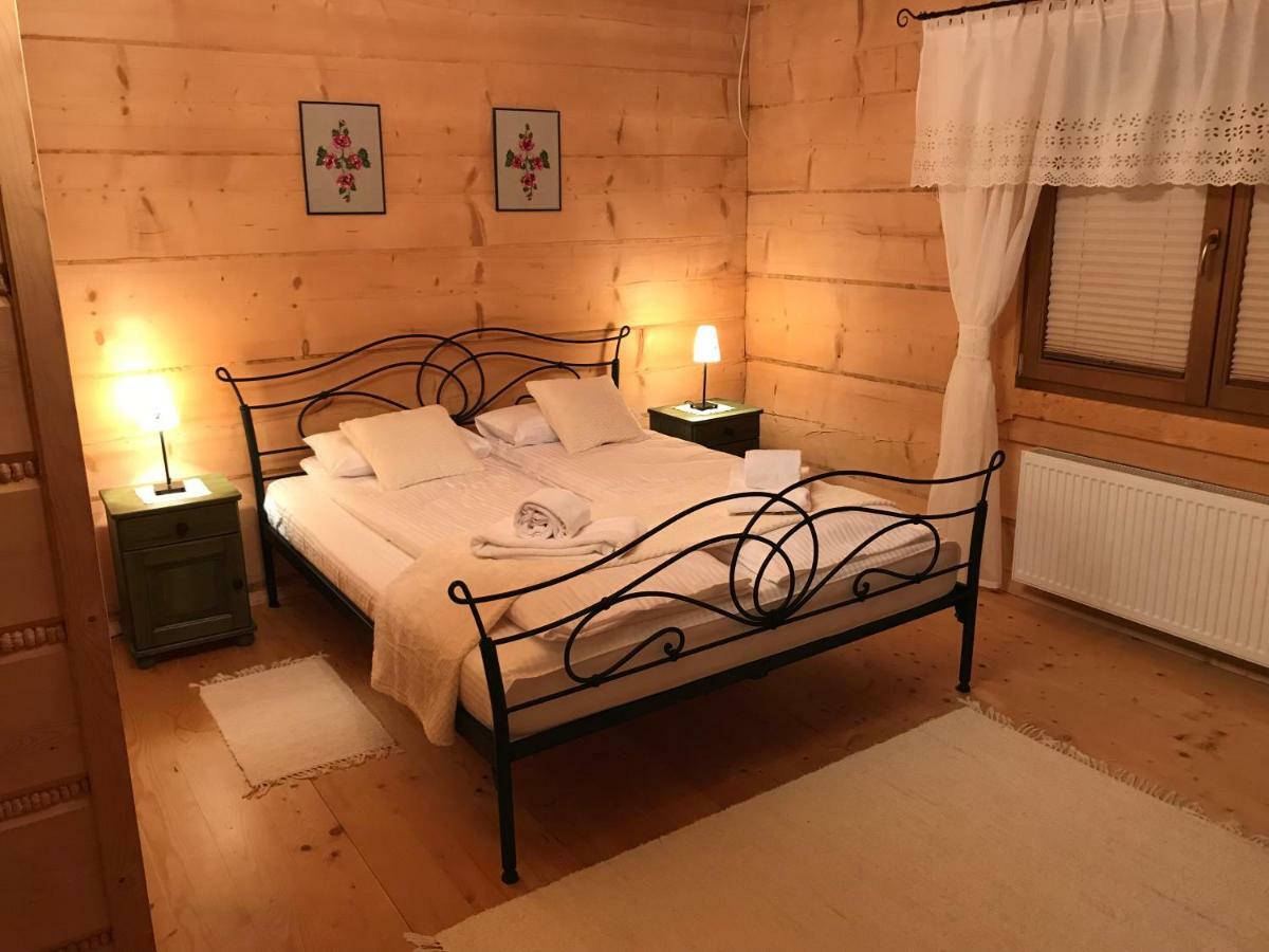 Вілла Dom Pod Bachledowka Czerwienne Екстер'єр фото